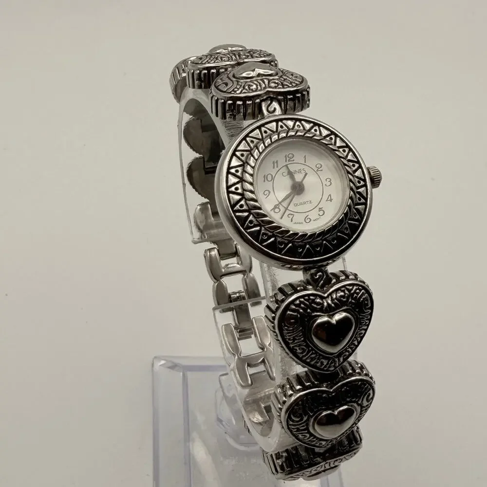 Cannes Quartz Western Style Filigree Heart Medallion Bracelet Watch New Battery